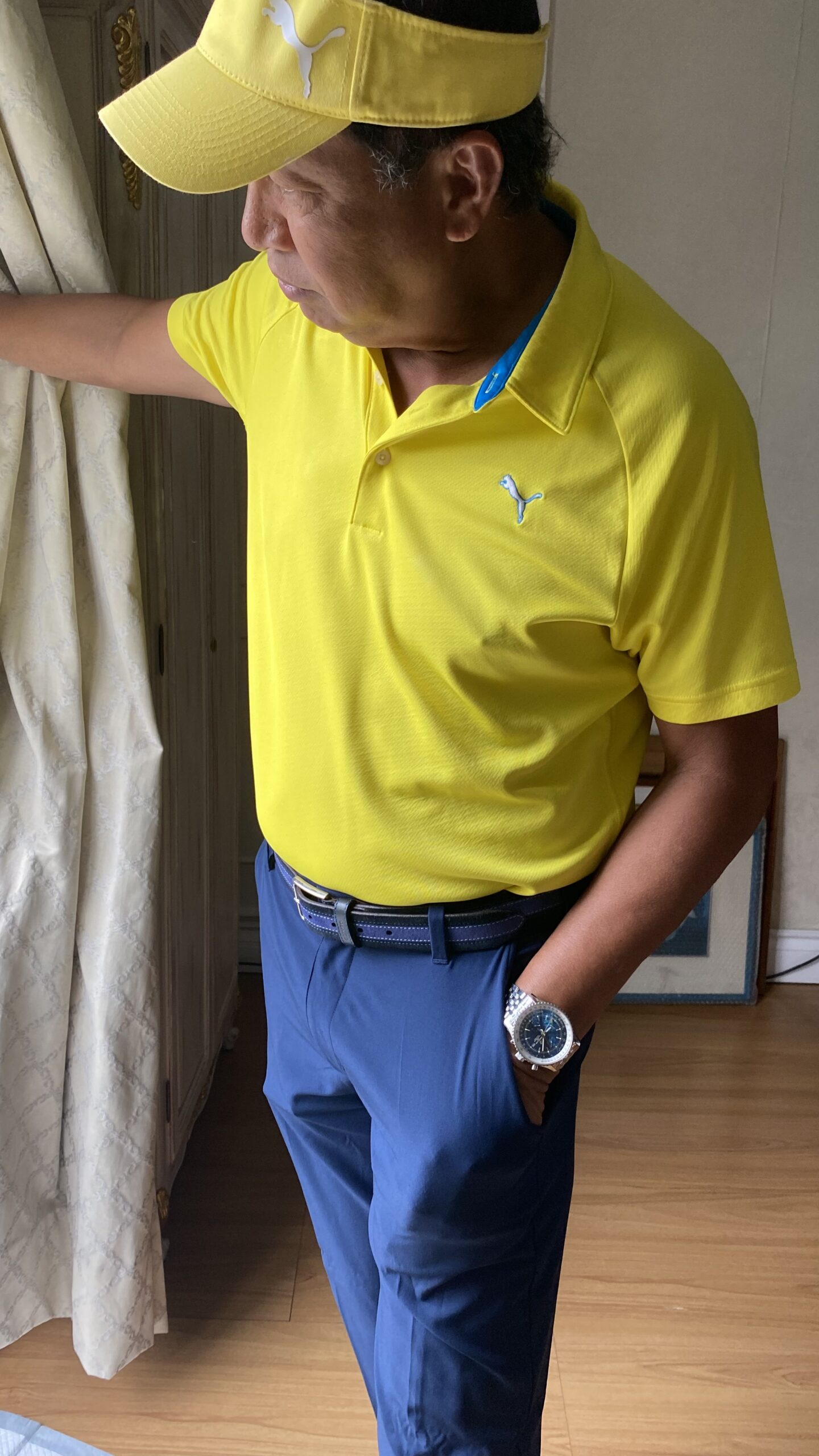 Yellow Golfer