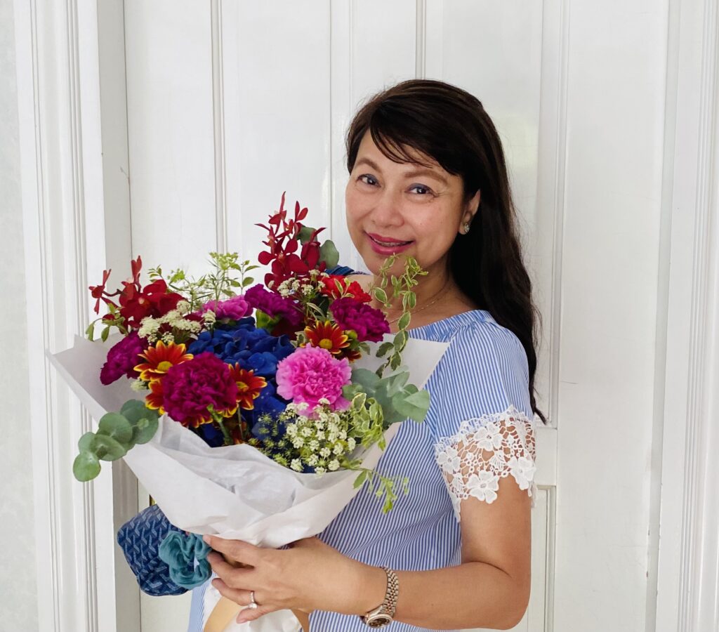Annie Tan-Yee, queen of flowers