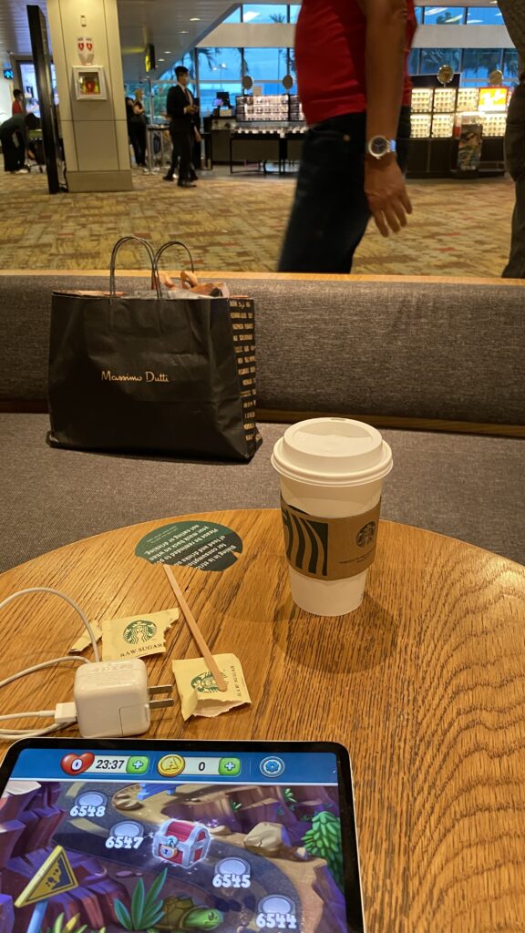 Starbucks in Changi