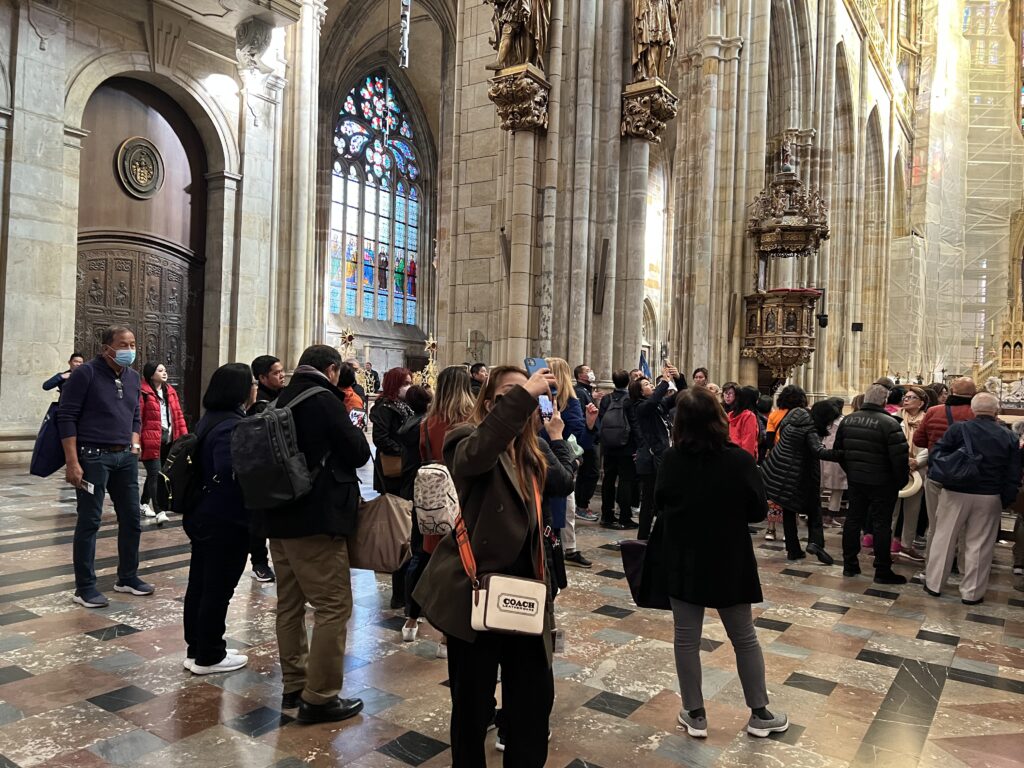 St. Vitus Cathedral visitors