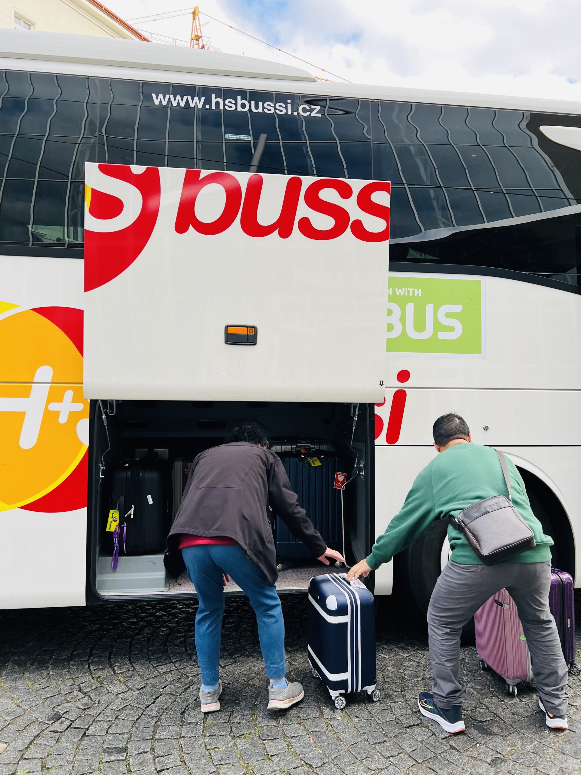 bus tour, bye Prague