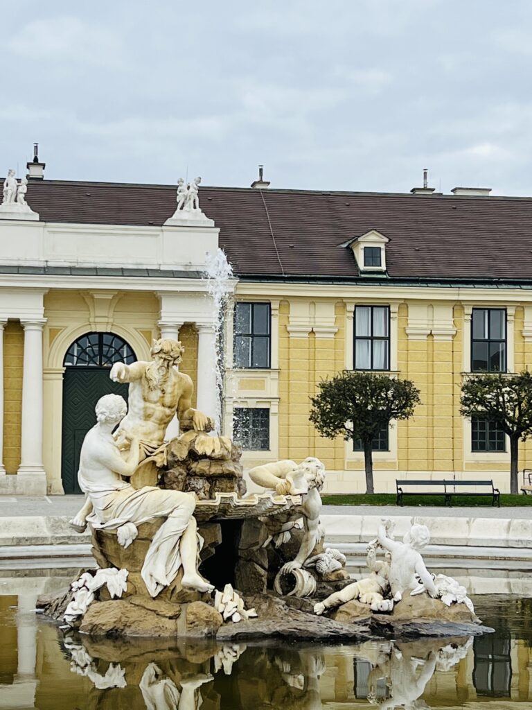 SCHONBRUNN PALACE, VIENNA