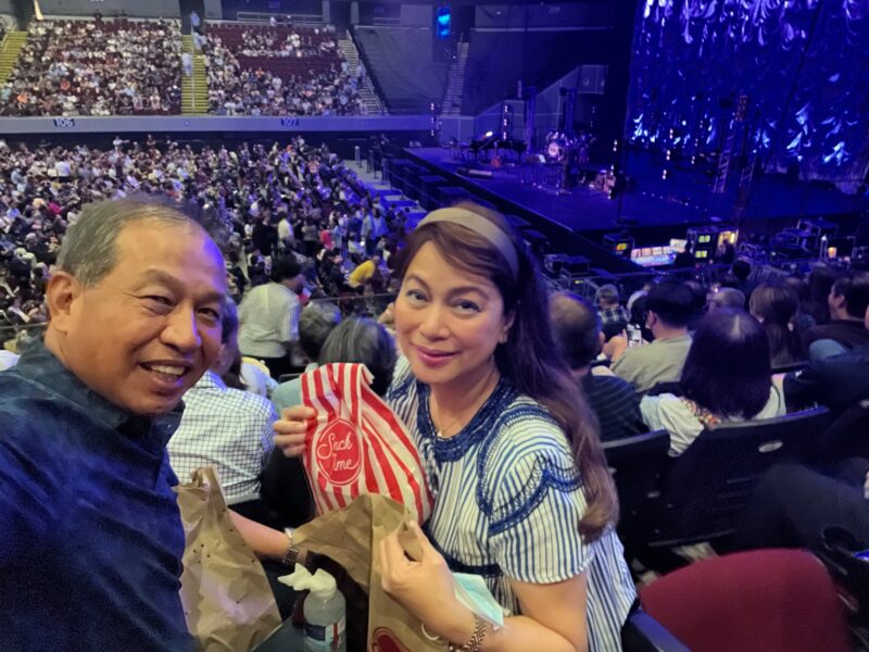 Edmund and Annie Yee at James Taylor concert